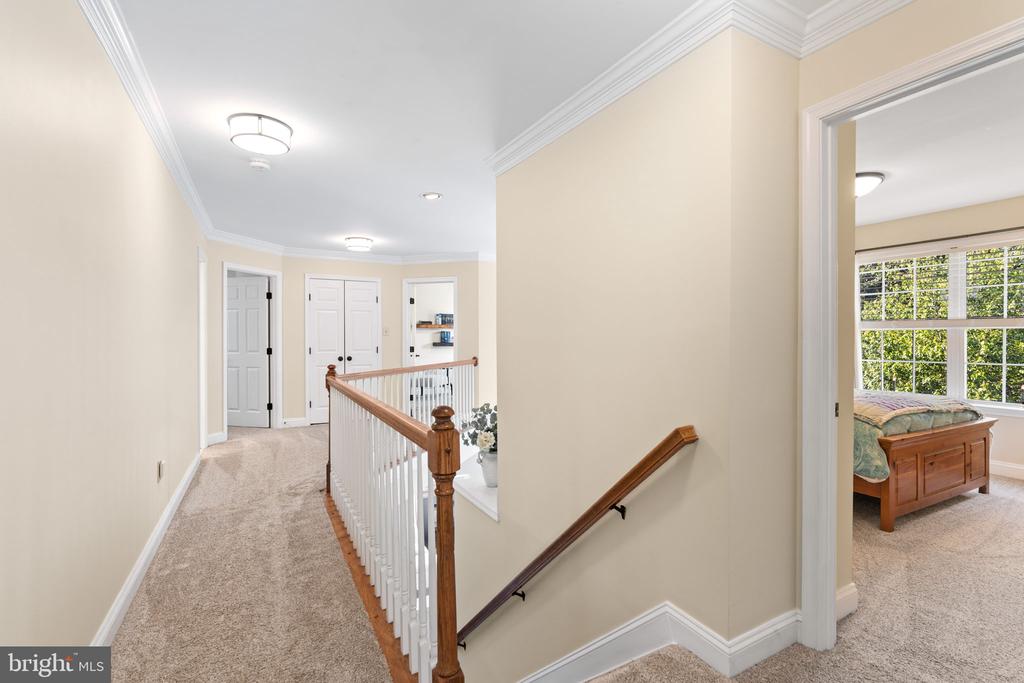 3466 HIGHGROVE DRIVE