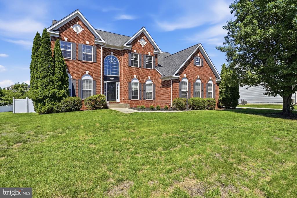 3043 WILDFLOWER DRIVE