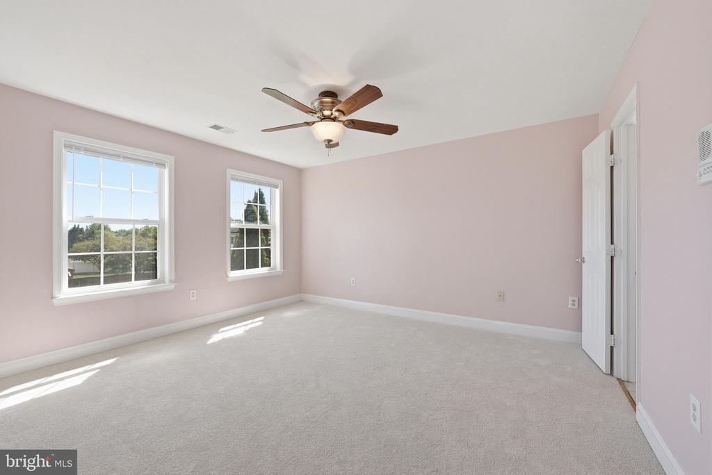 3043 WILDFLOWER DRIVE