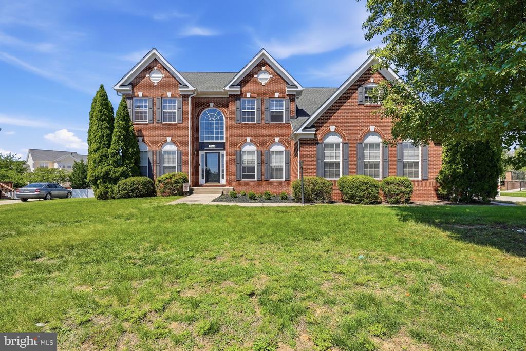 3043 WILDFLOWER DRIVE