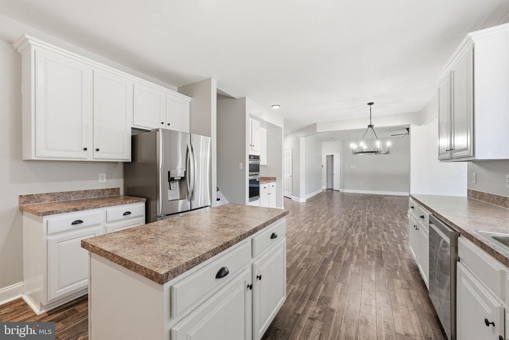 3043 WILDFLOWER DRIVE