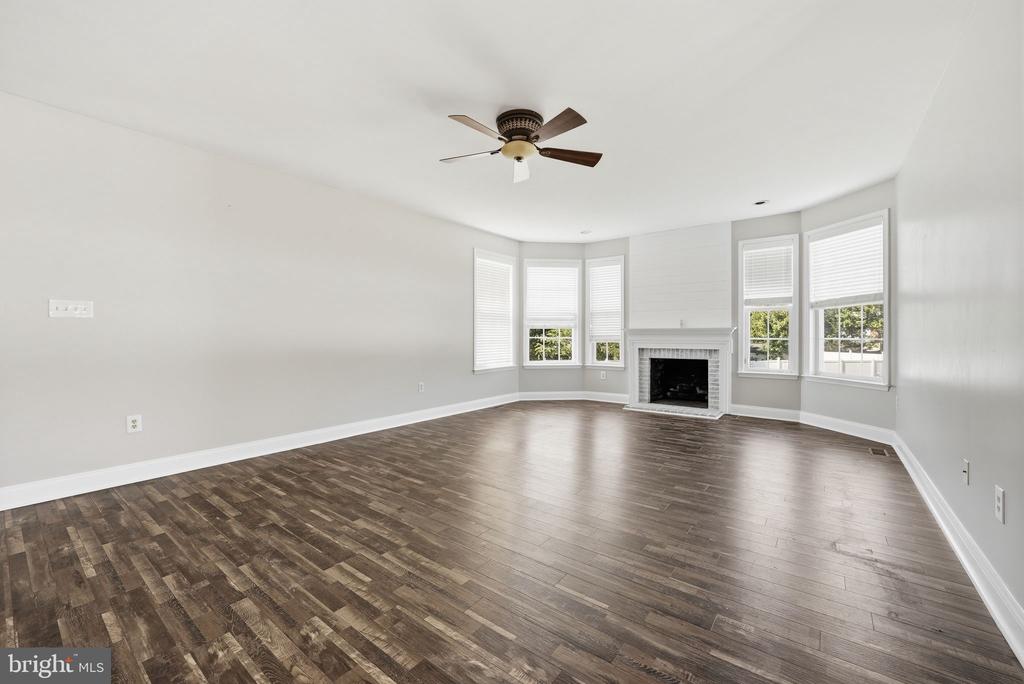 3043 WILDFLOWER DRIVE