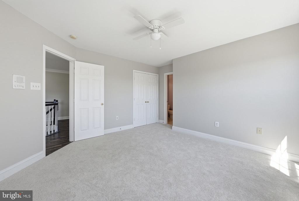 3043 WILDFLOWER DRIVE