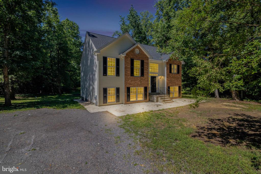 2535 SMITH POINT ROAD