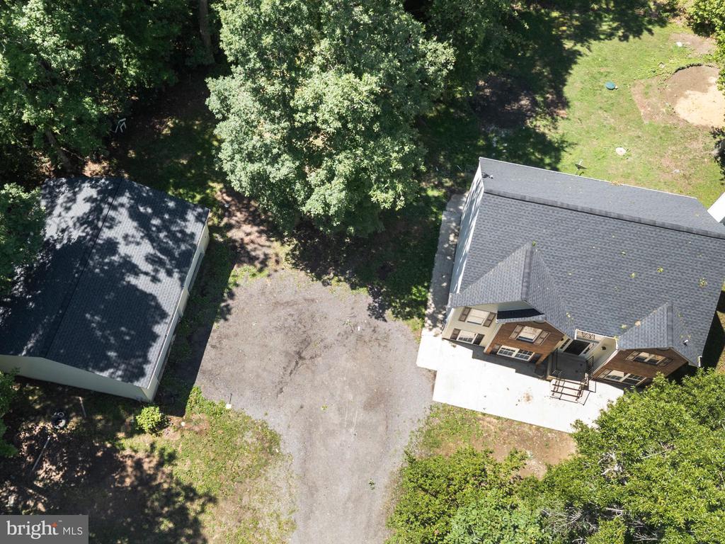 2535 SMITH POINT ROAD