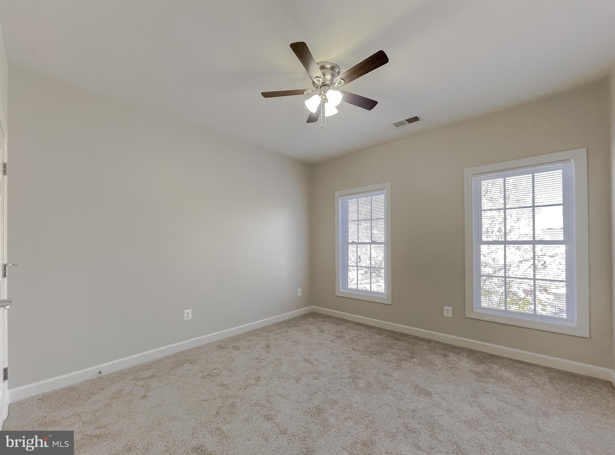 15613 SIR EDWARDS DR