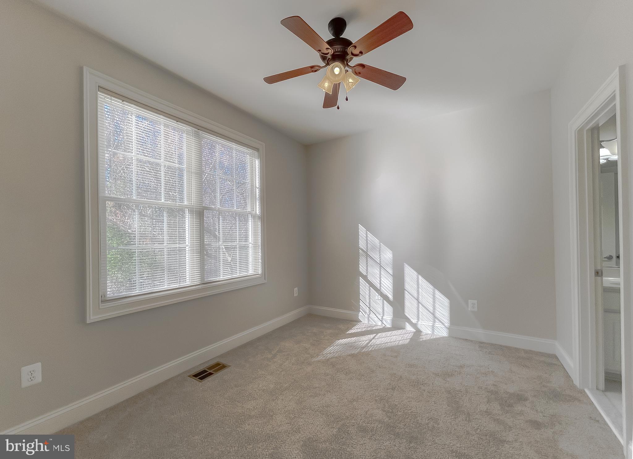 15613 SIR EDWARDS DR