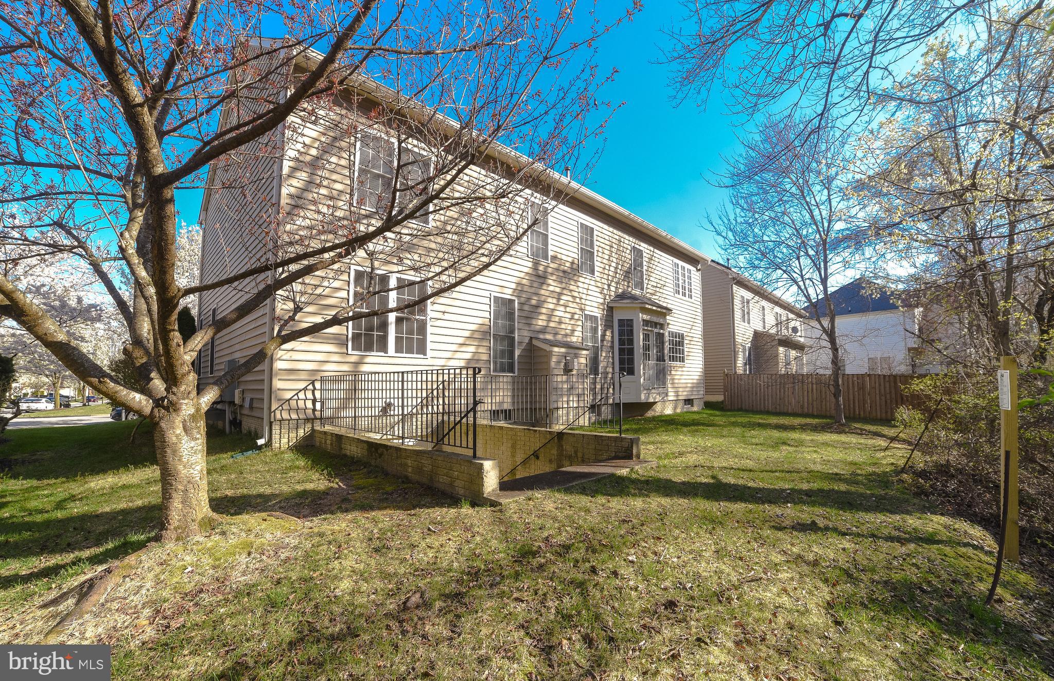 15613 SIR EDWARDS DR