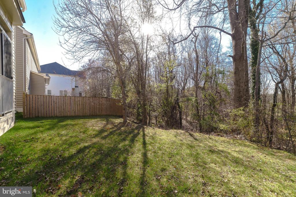 15613 SIR EDWARDS DR