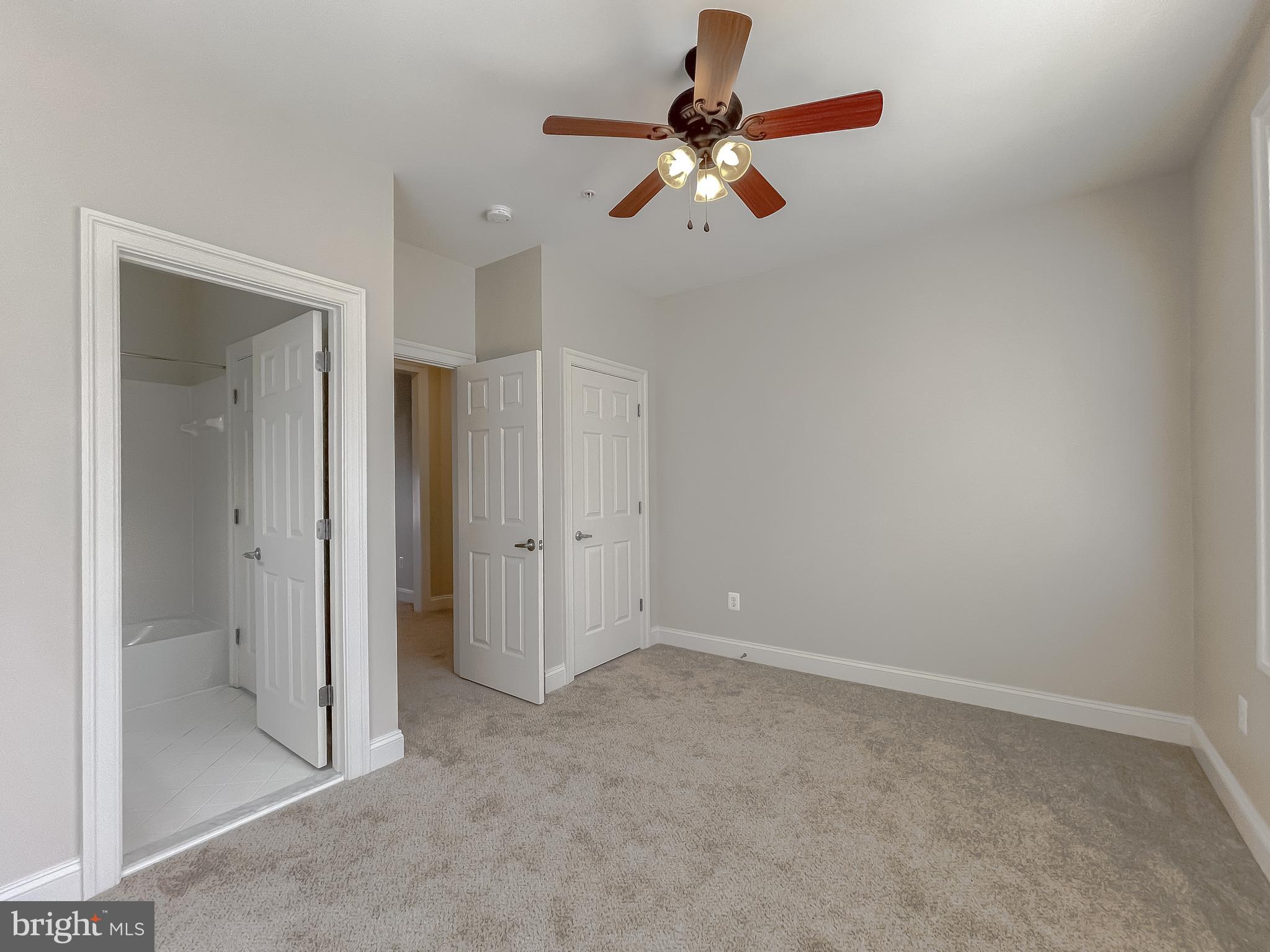 15613 SIR EDWARDS DR