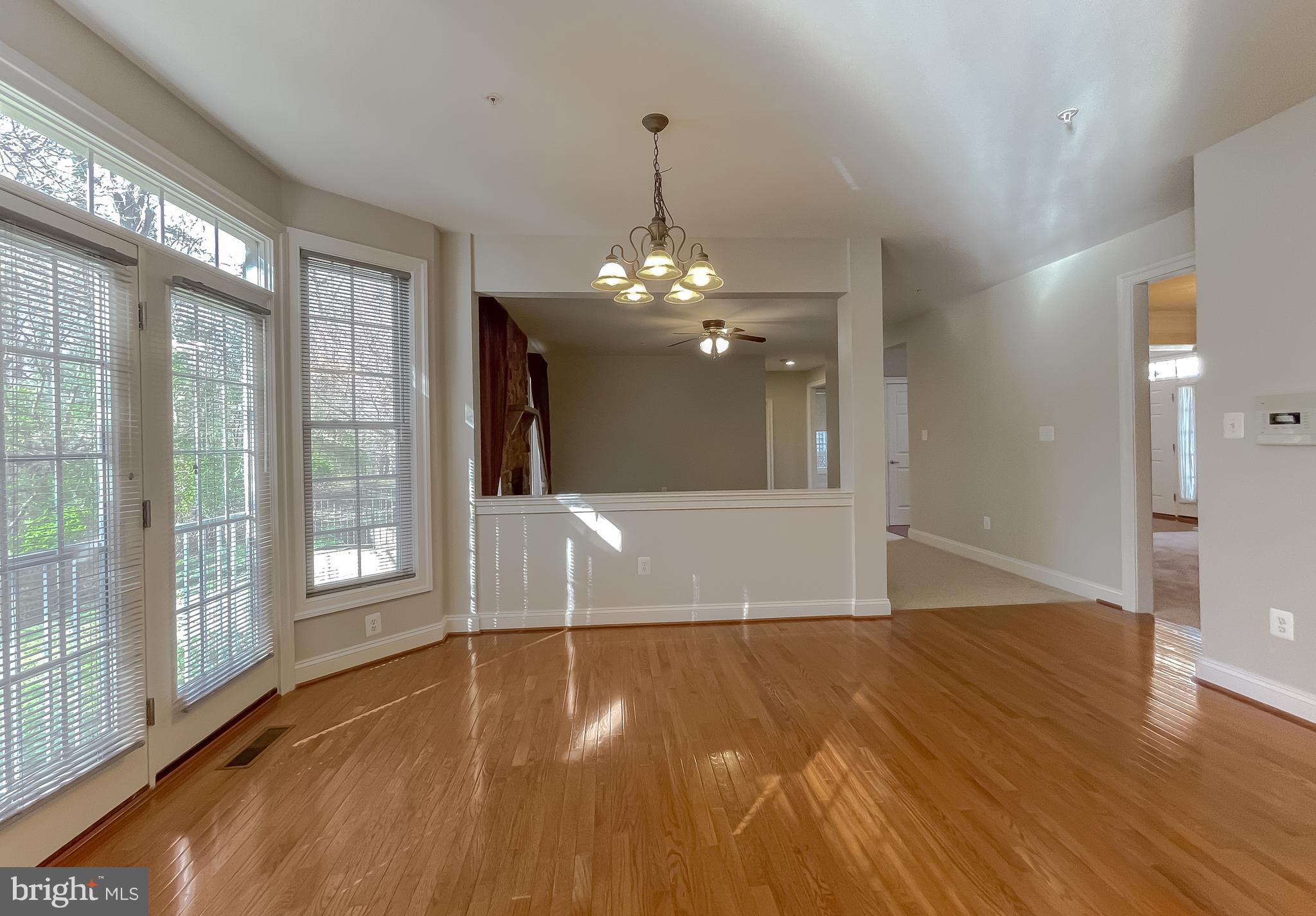 15613 SIR EDWARDS DR