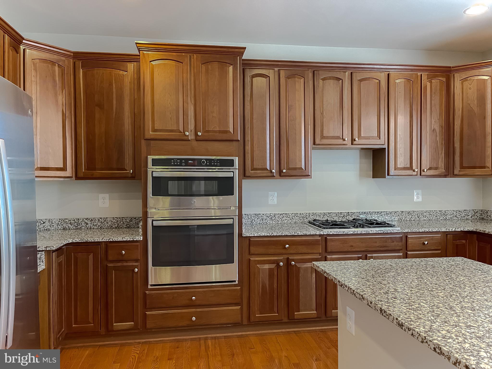 15613 SIR EDWARDS DR