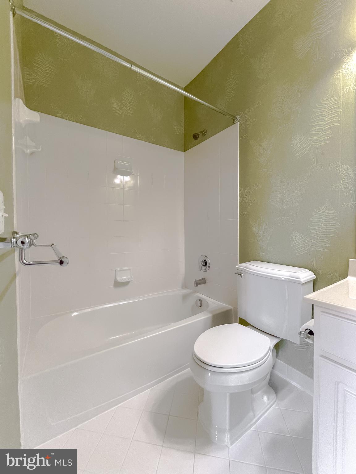 15613 SIR EDWARDS DR