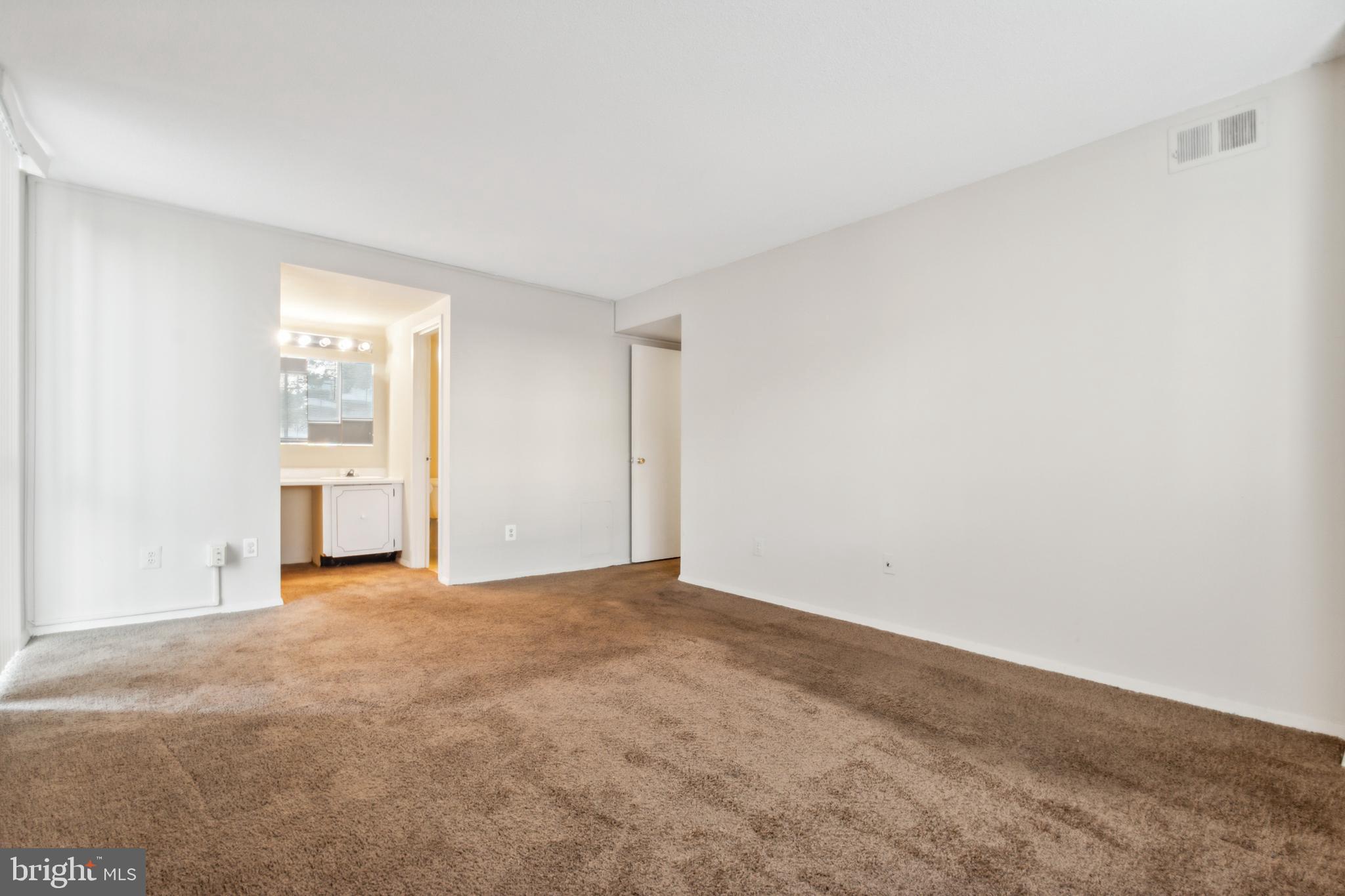 1836 Metzerott Rd #222