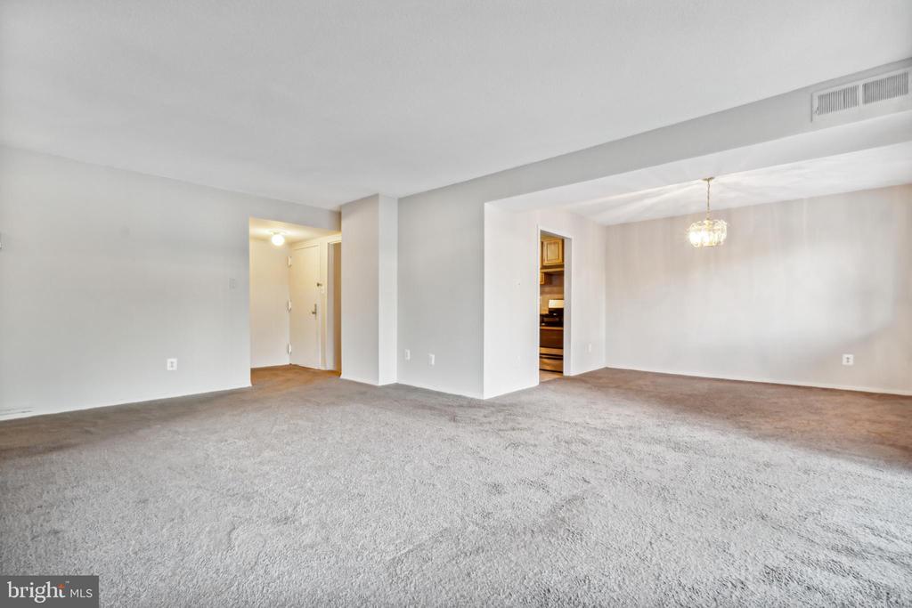 1836 Metzerott Rd #222