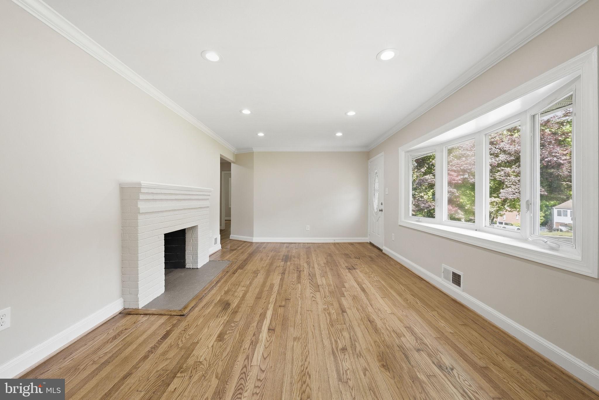 4915 SHARON ROAD