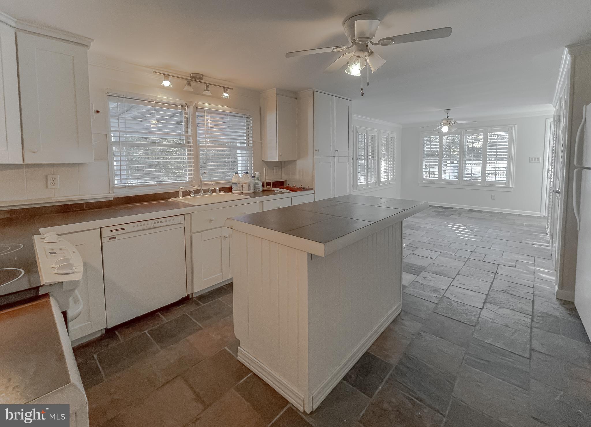 44661 Deerfield Rd