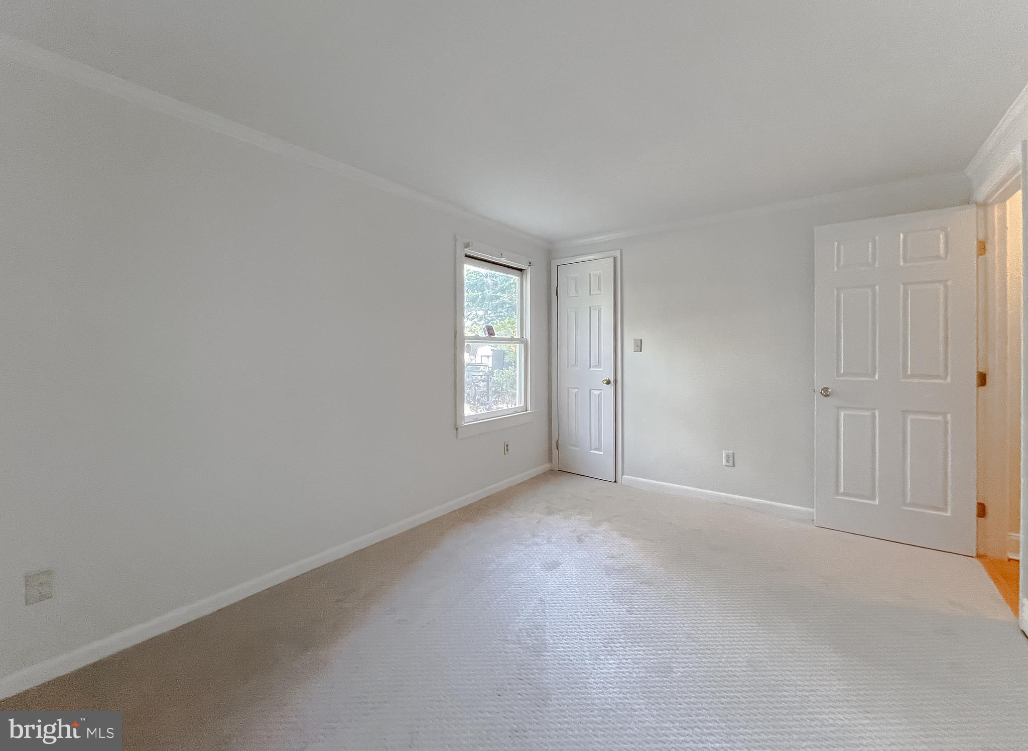 44661 Deerfield Rd
