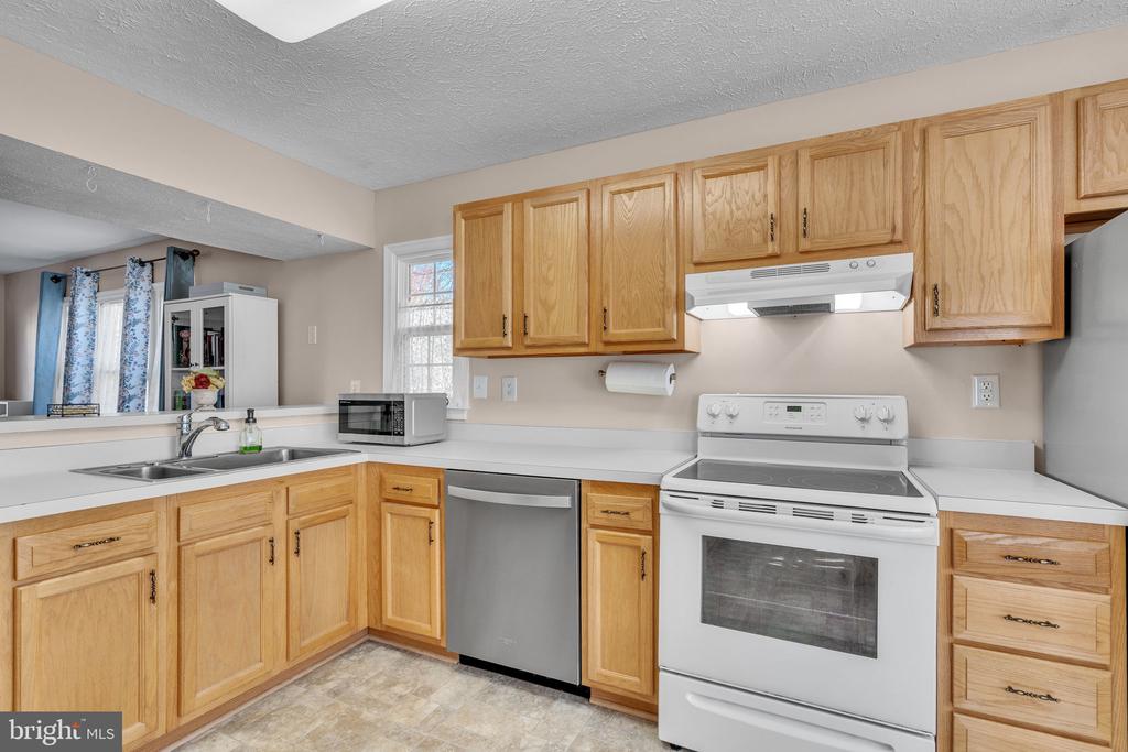 22115 Saint Josephs Cir