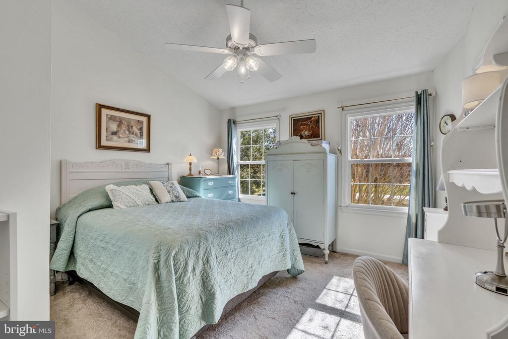 22115 Saint Josephs Cir