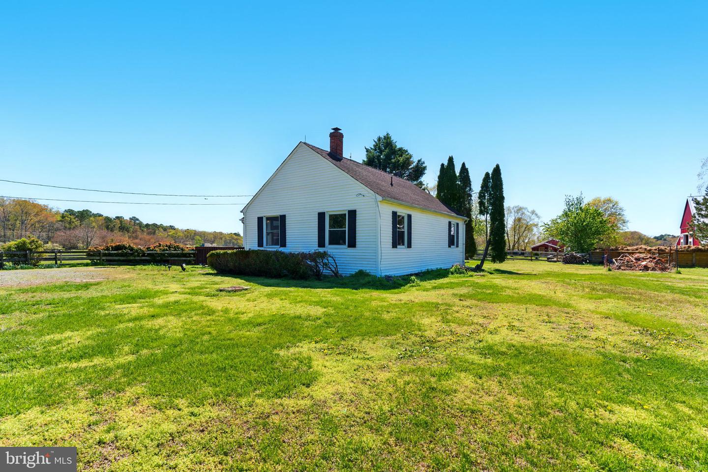 20483 White Point Rd