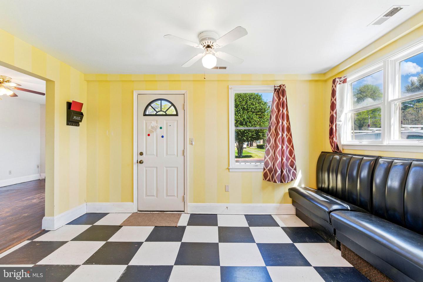 20483 White Point Rd
