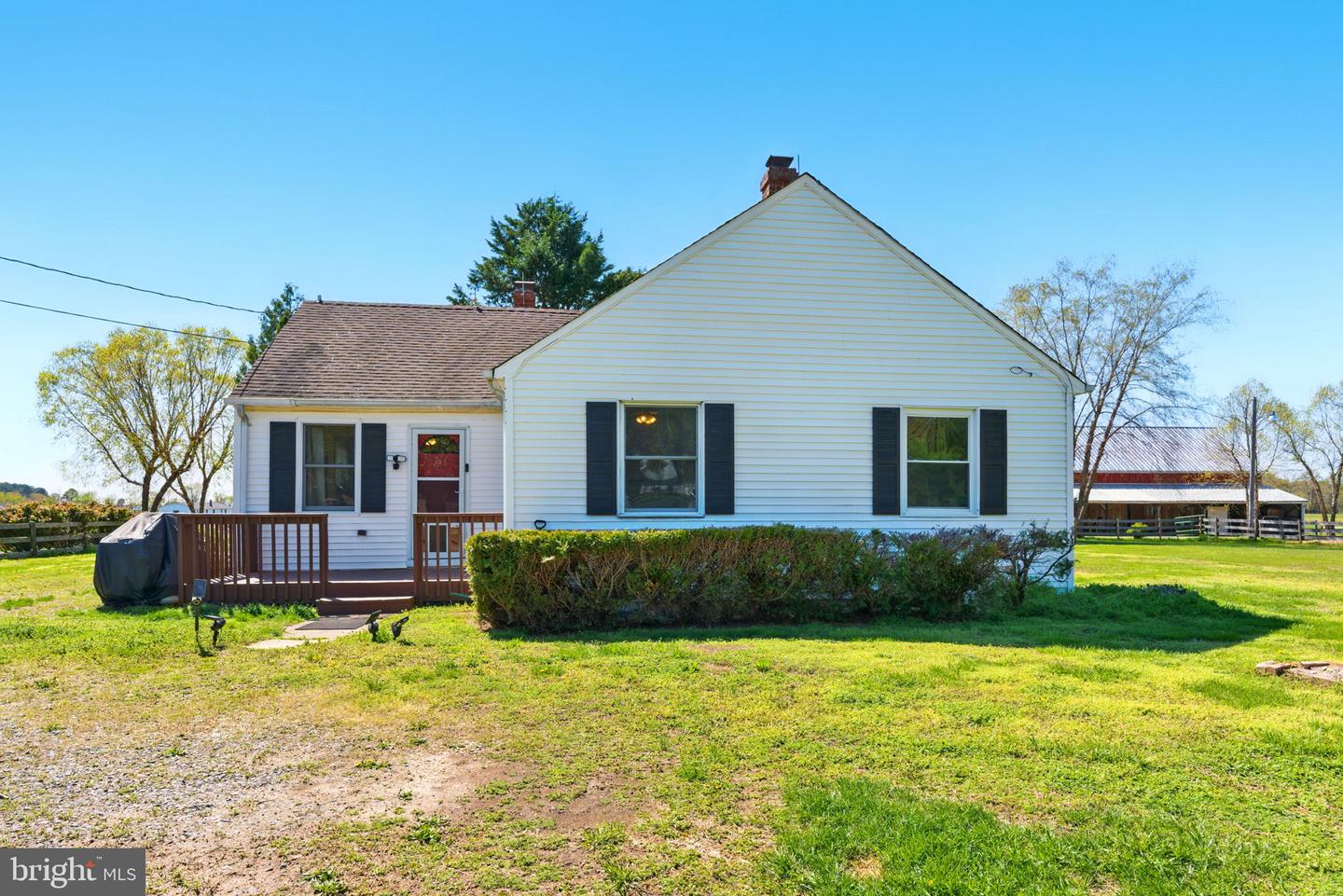 20483 White Point Rd