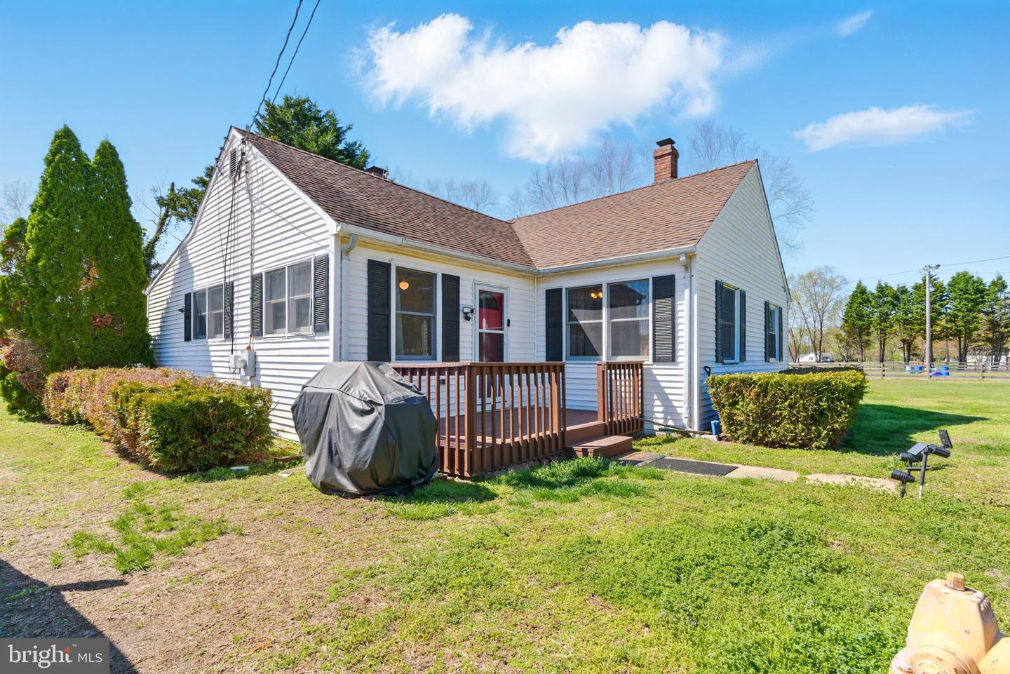 20483 White Point Rd