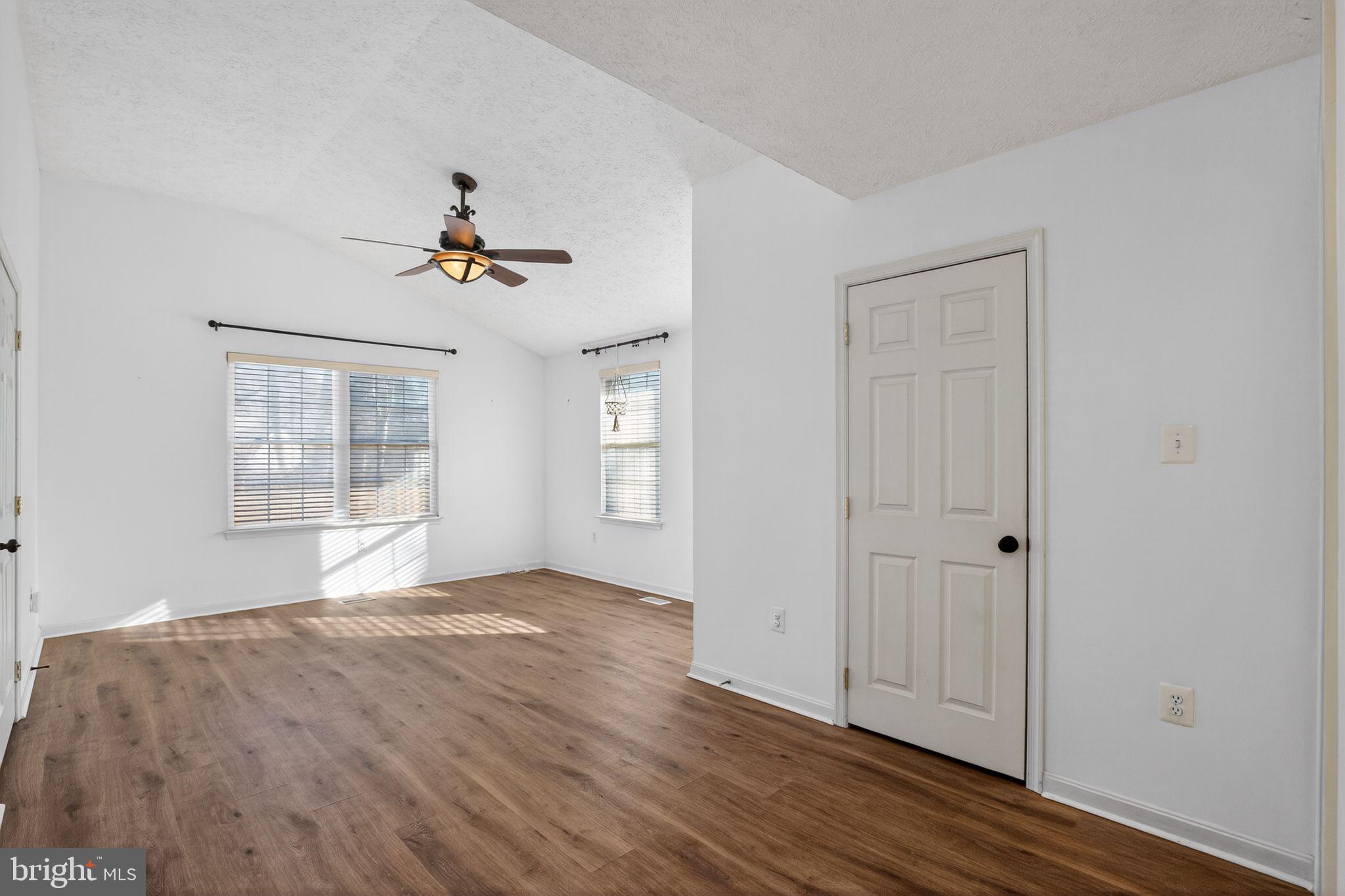 21620 DEFENDER STREET