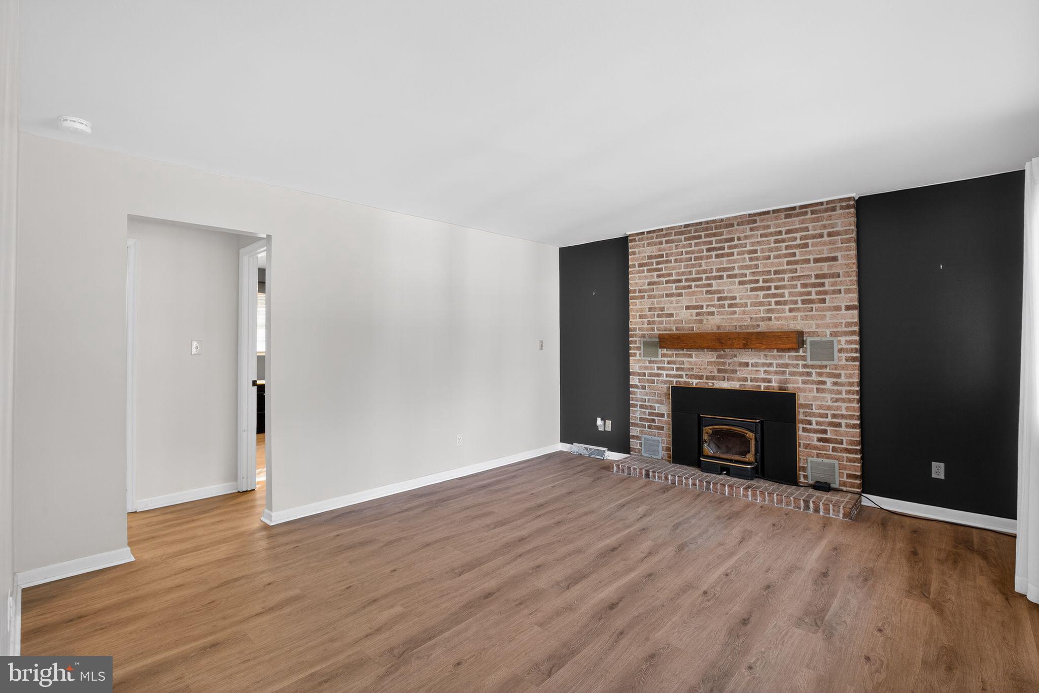 21620 DEFENDER STREET