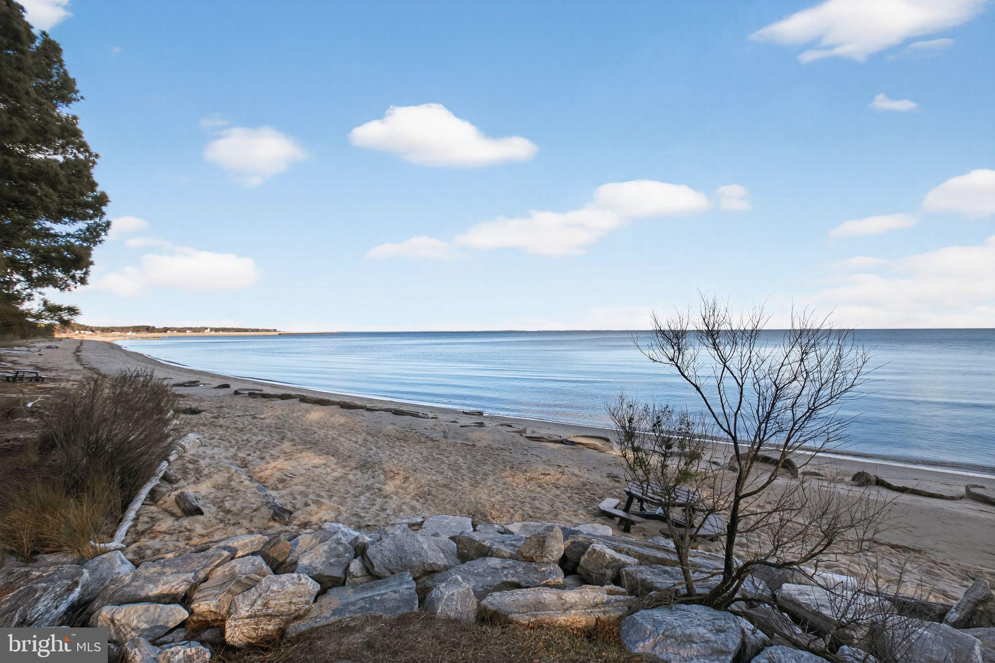 21620 DEFENDER STREET