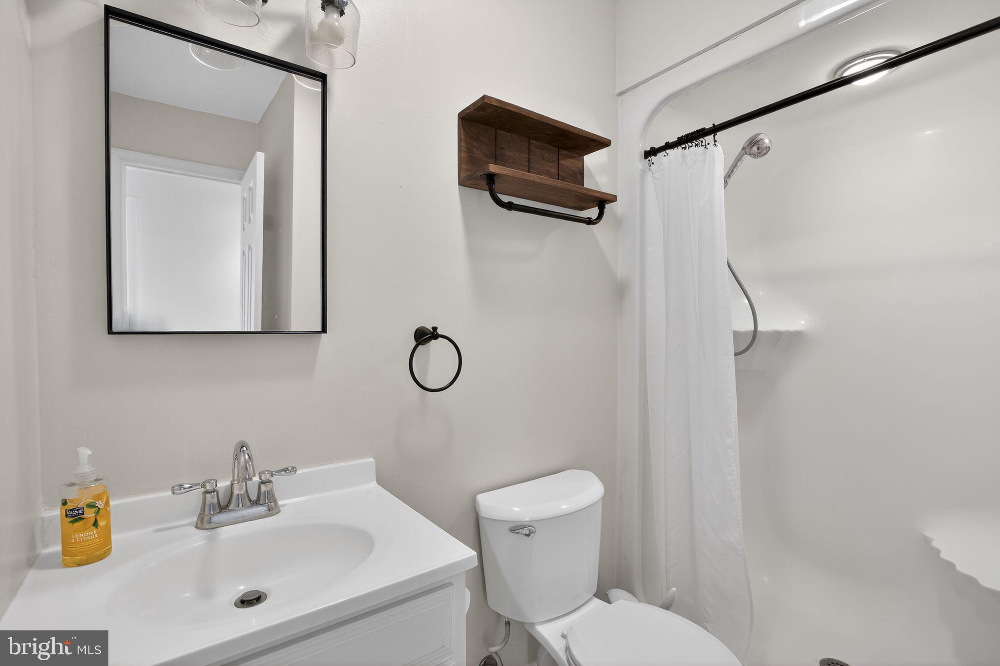 21620 DEFENDER STREET