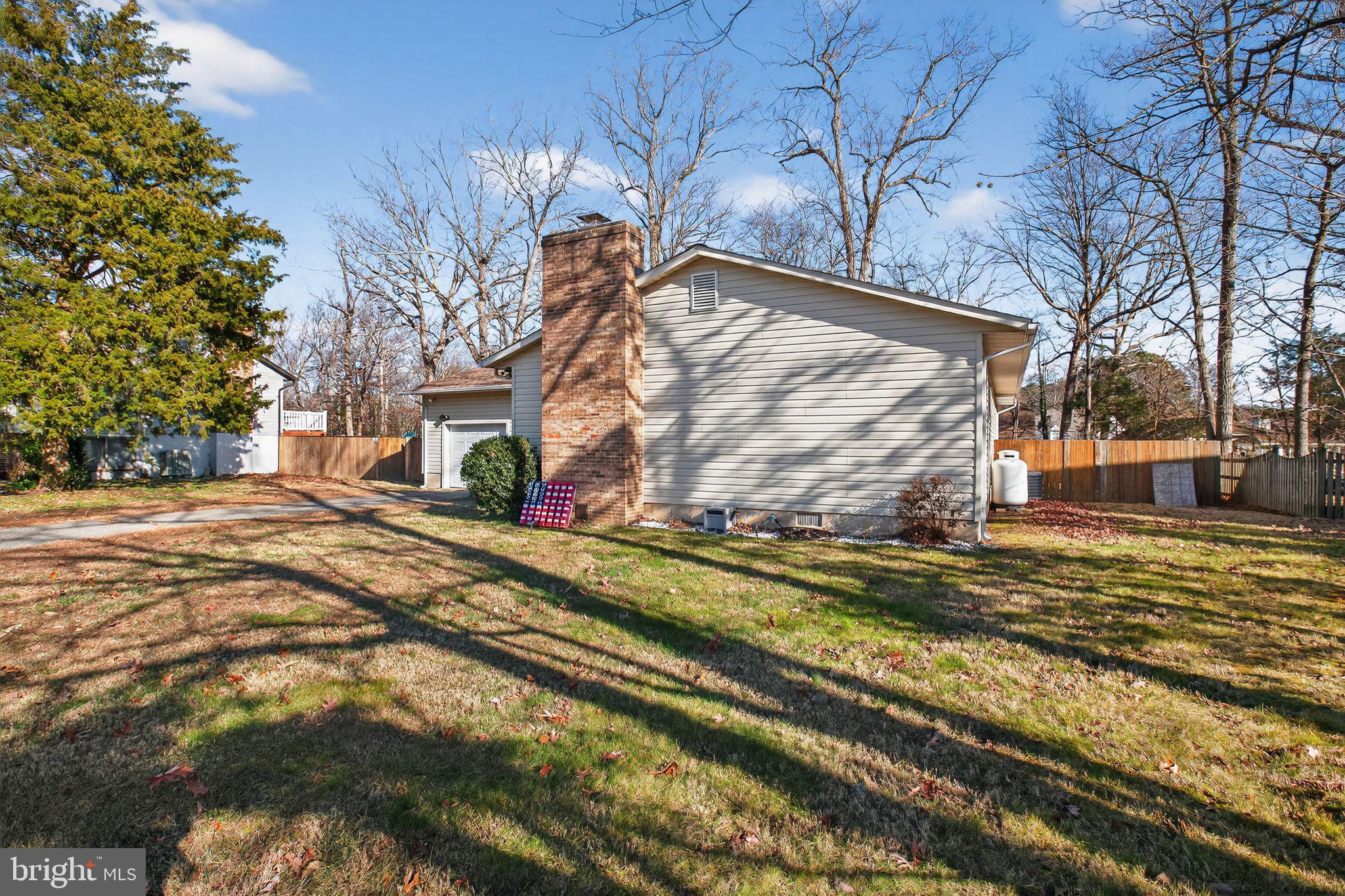 21620 DEFENDER STREET