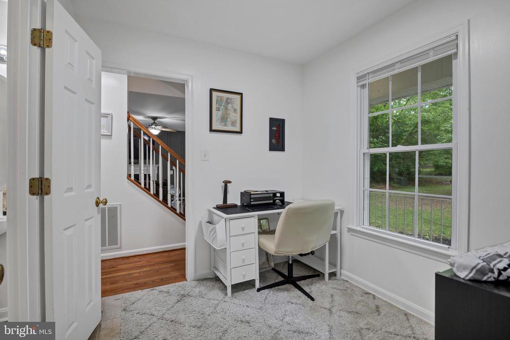 583 NORWICH DRIVE