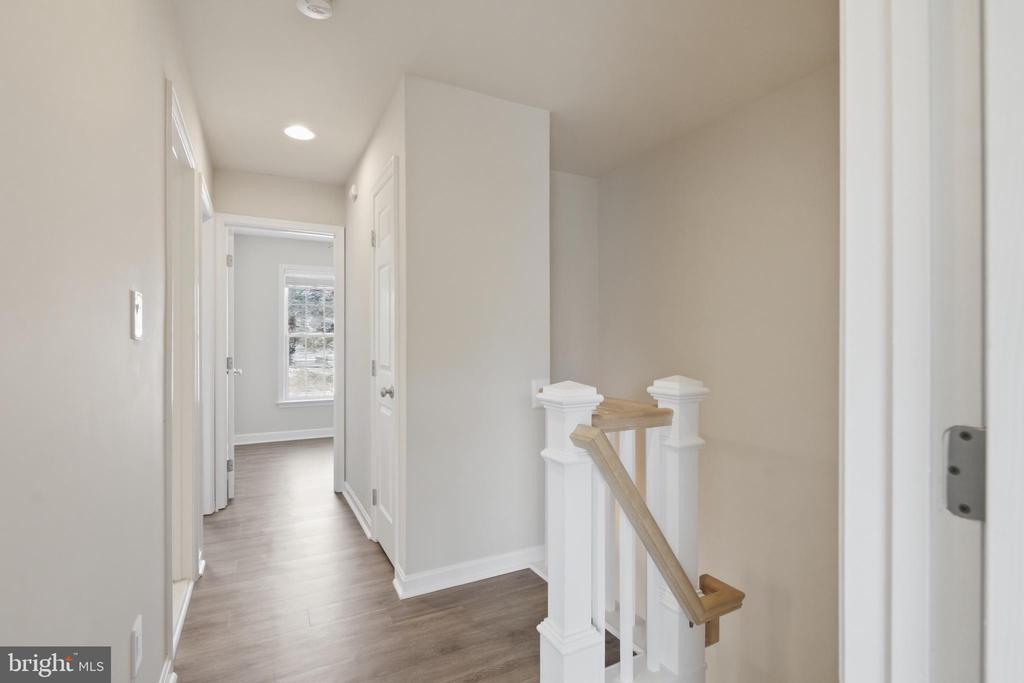 5504 SACRAMENTO MEWS PLACE