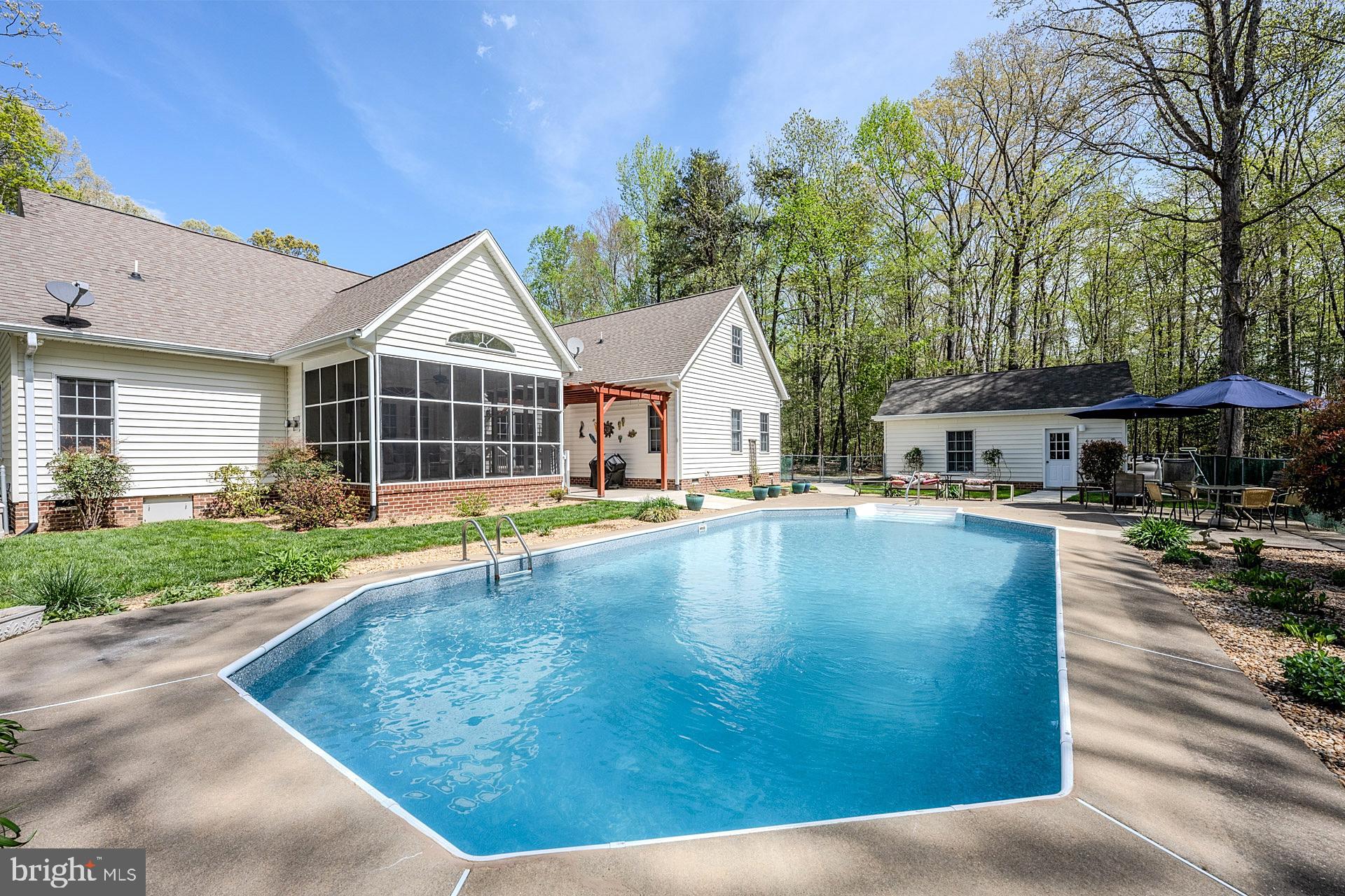 18224 GREEN BOULEVARD