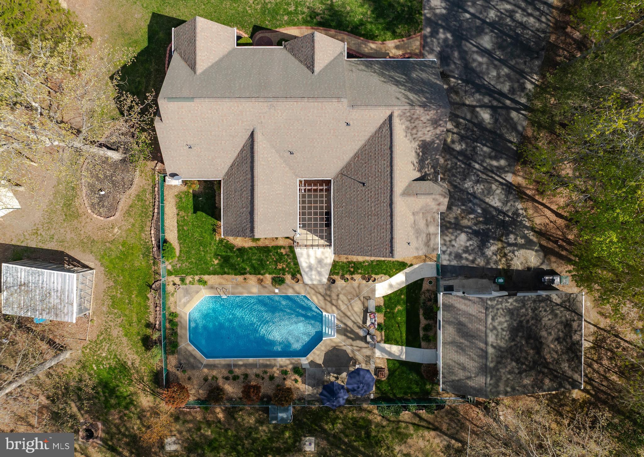 18224 GREEN BOULEVARD