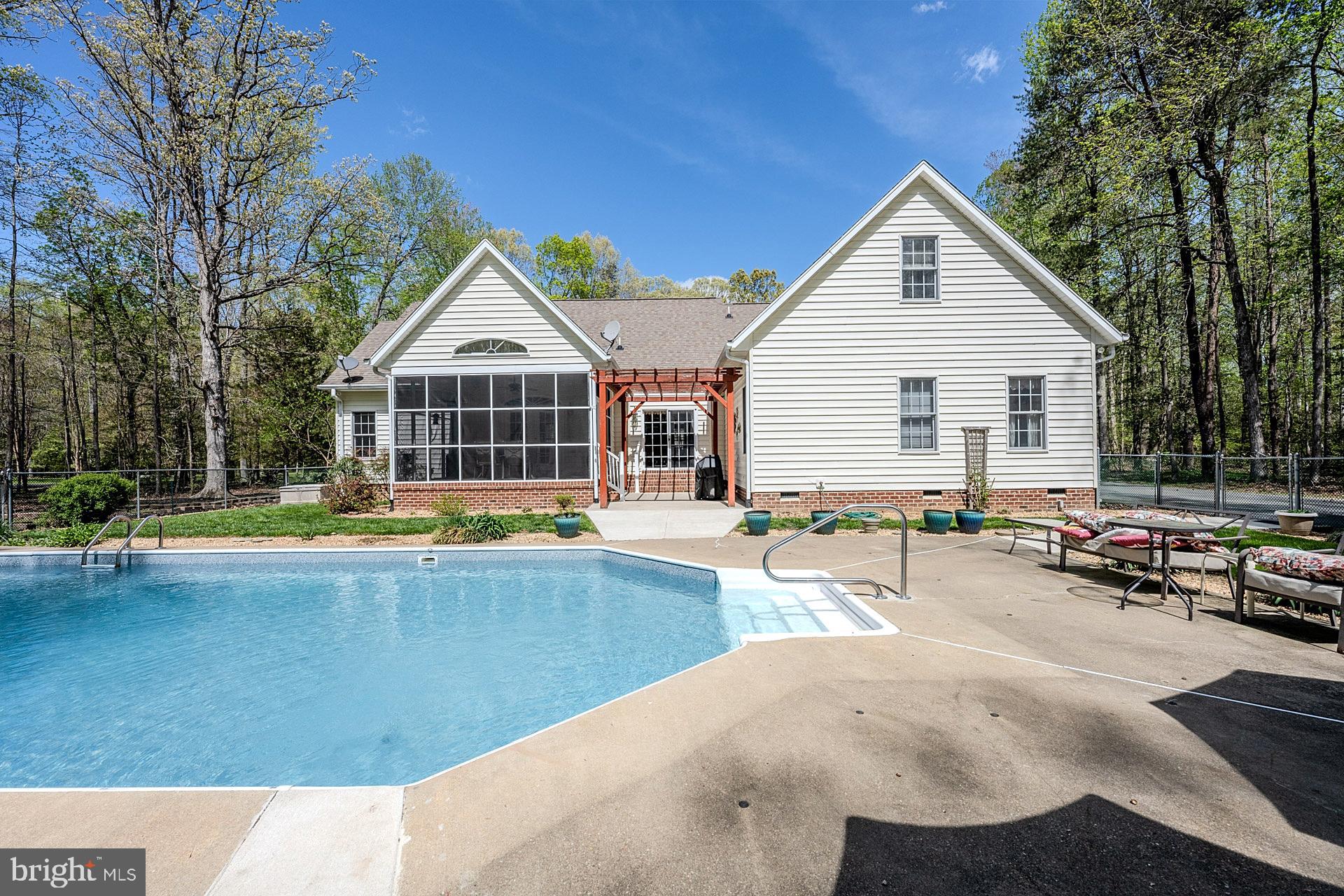 18224 GREEN BOULEVARD