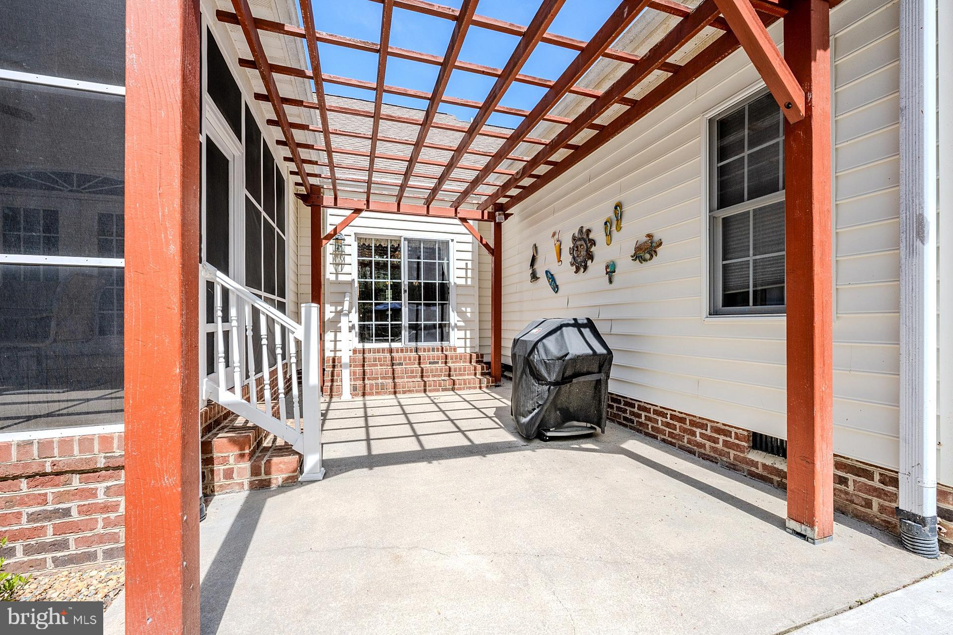 18224 GREEN BOULEVARD