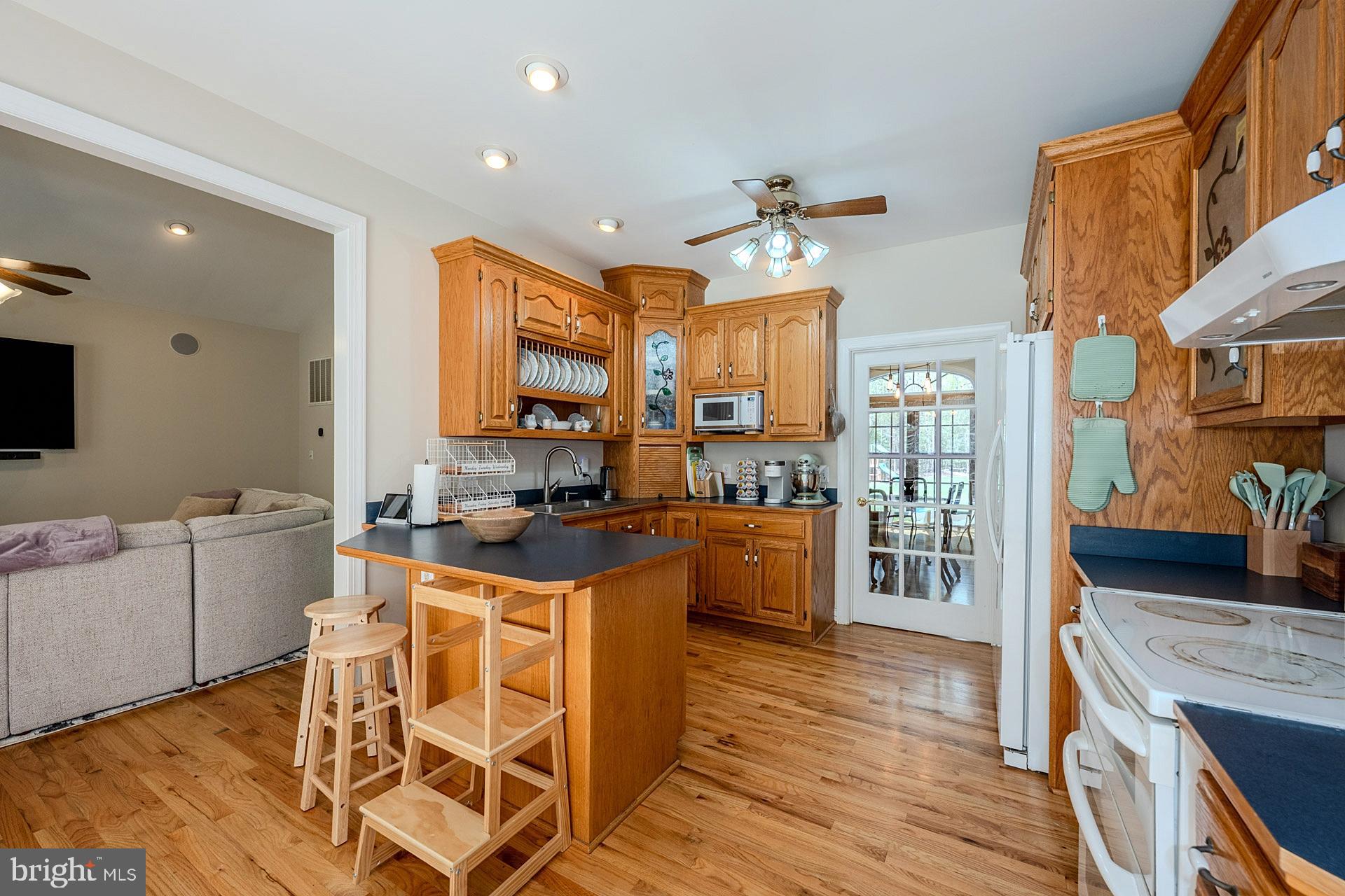 18224 GREEN BOULEVARD