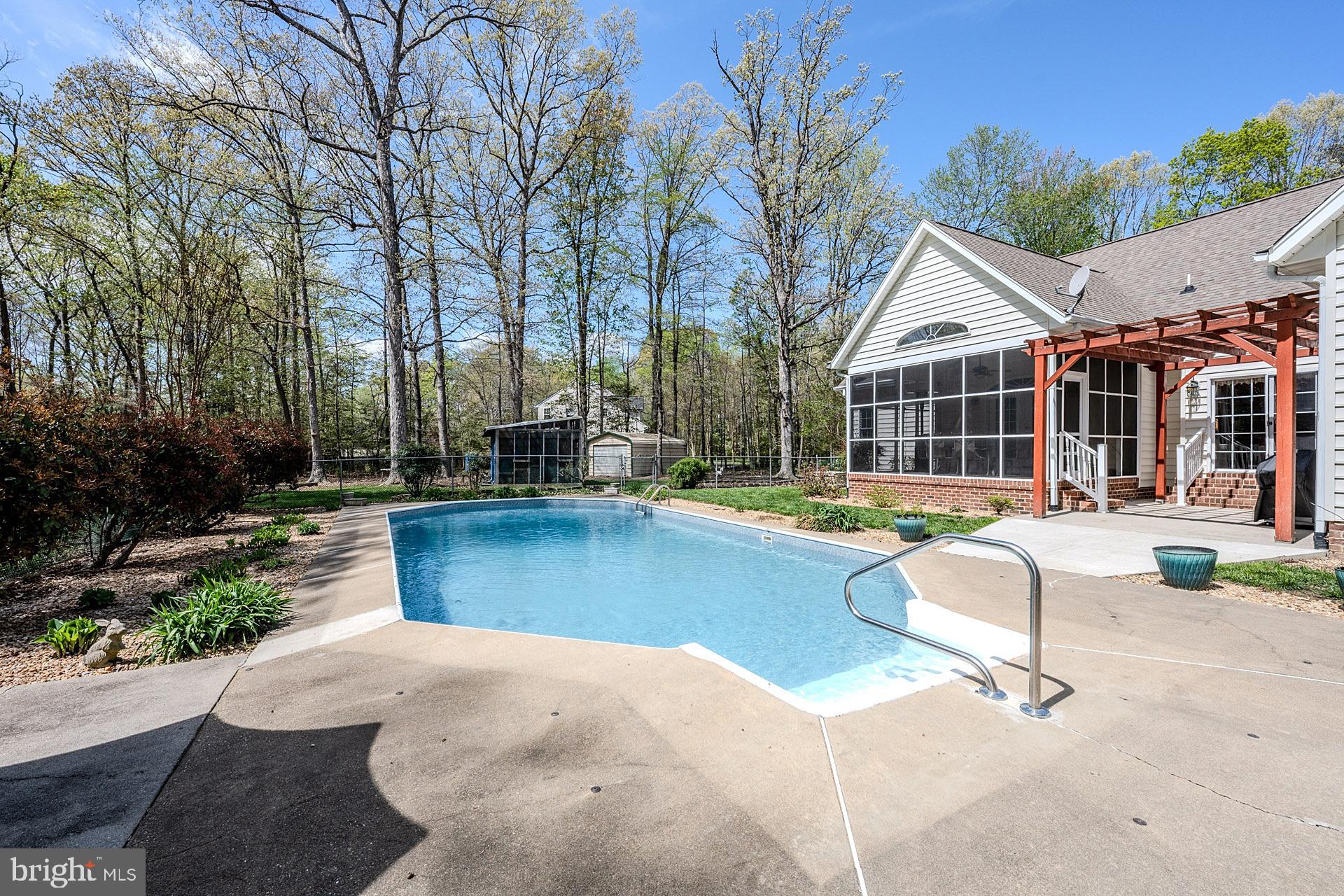 18224 GREEN BOULEVARD