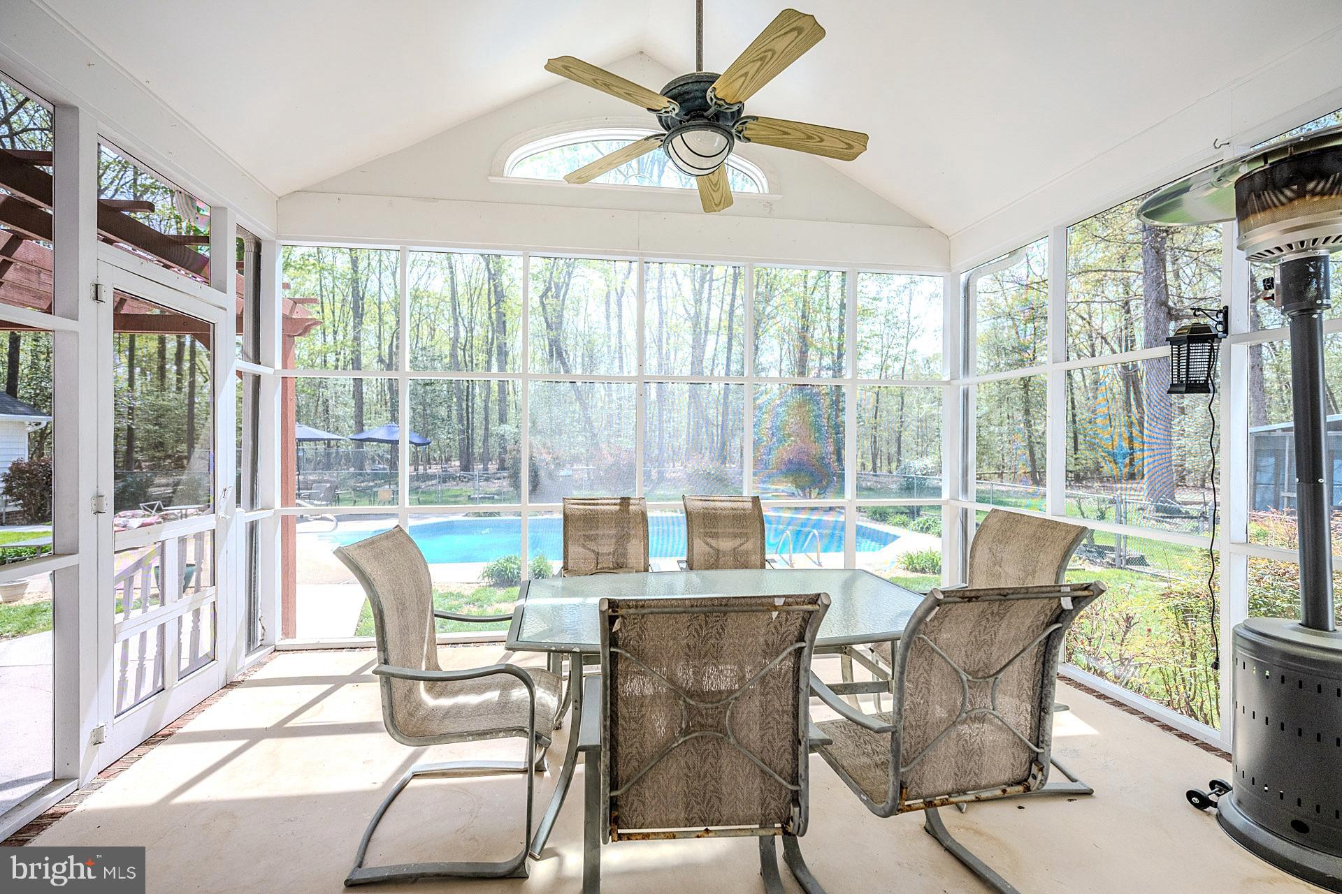 18224 GREEN BOULEVARD