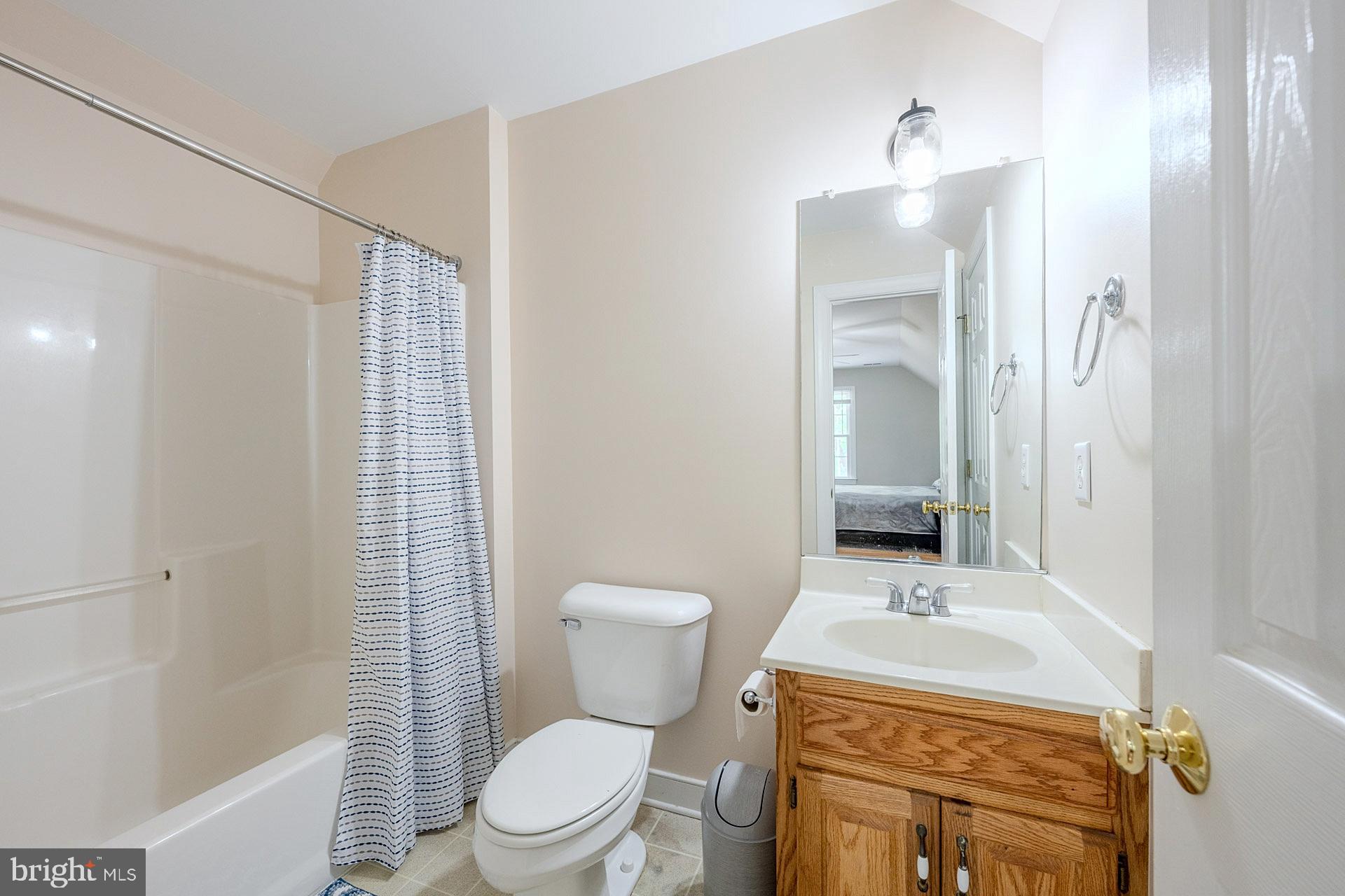 18224 GREEN BOULEVARD