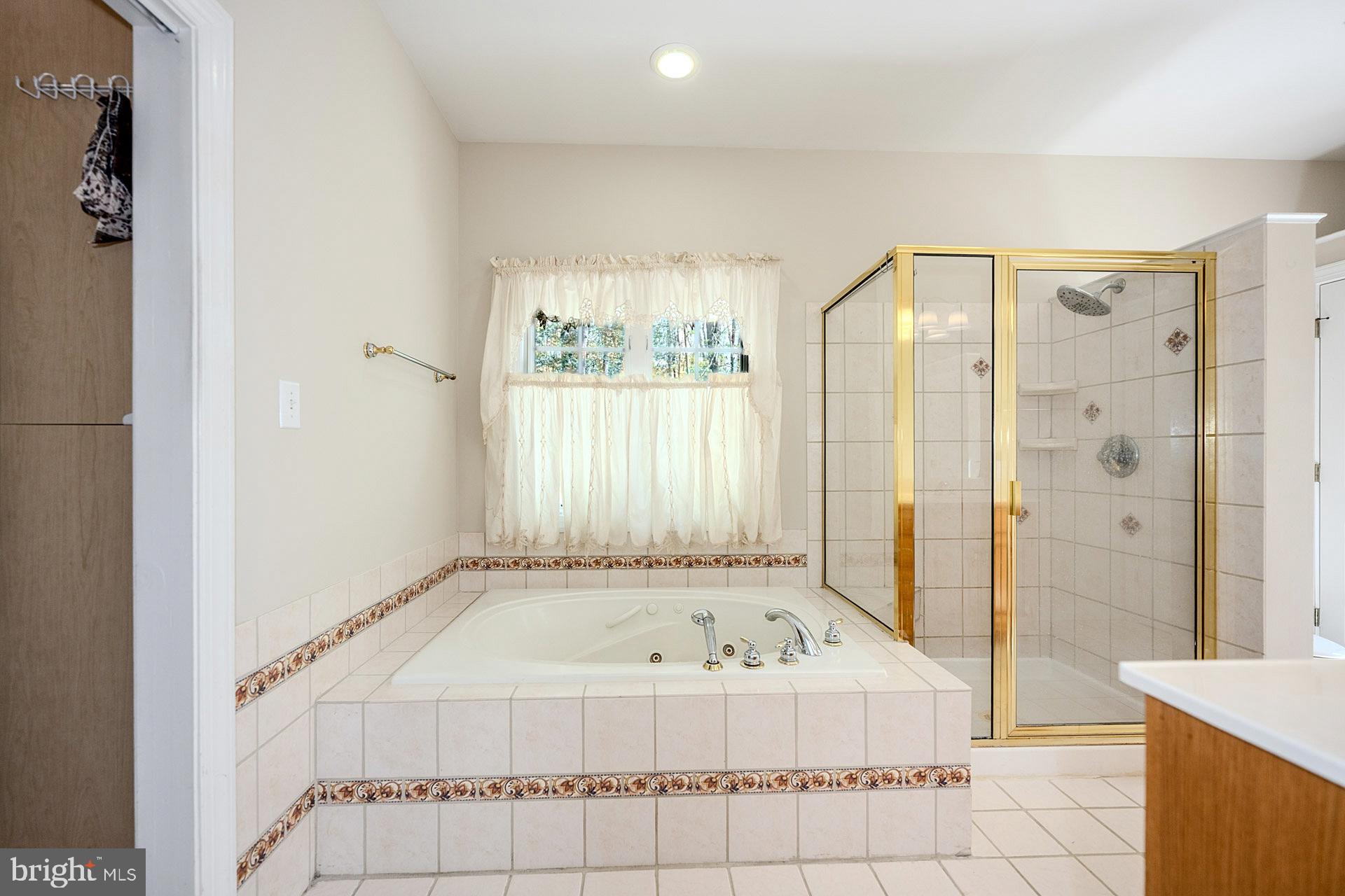 18224 GREEN BOULEVARD