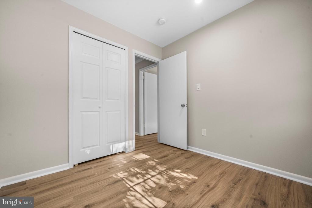 9370 FERNWOOD COURT