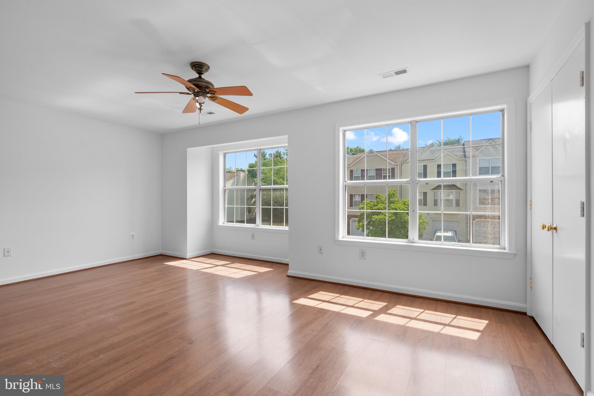 302 Wimbeldon Ct #219