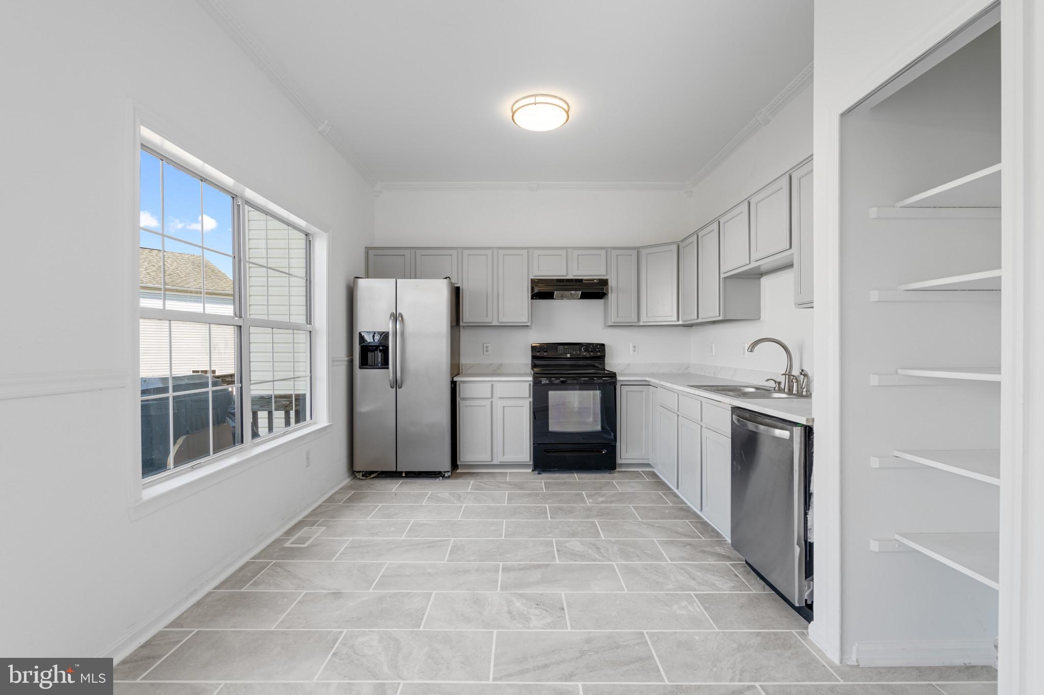 302 Wimbeldon Ct #219