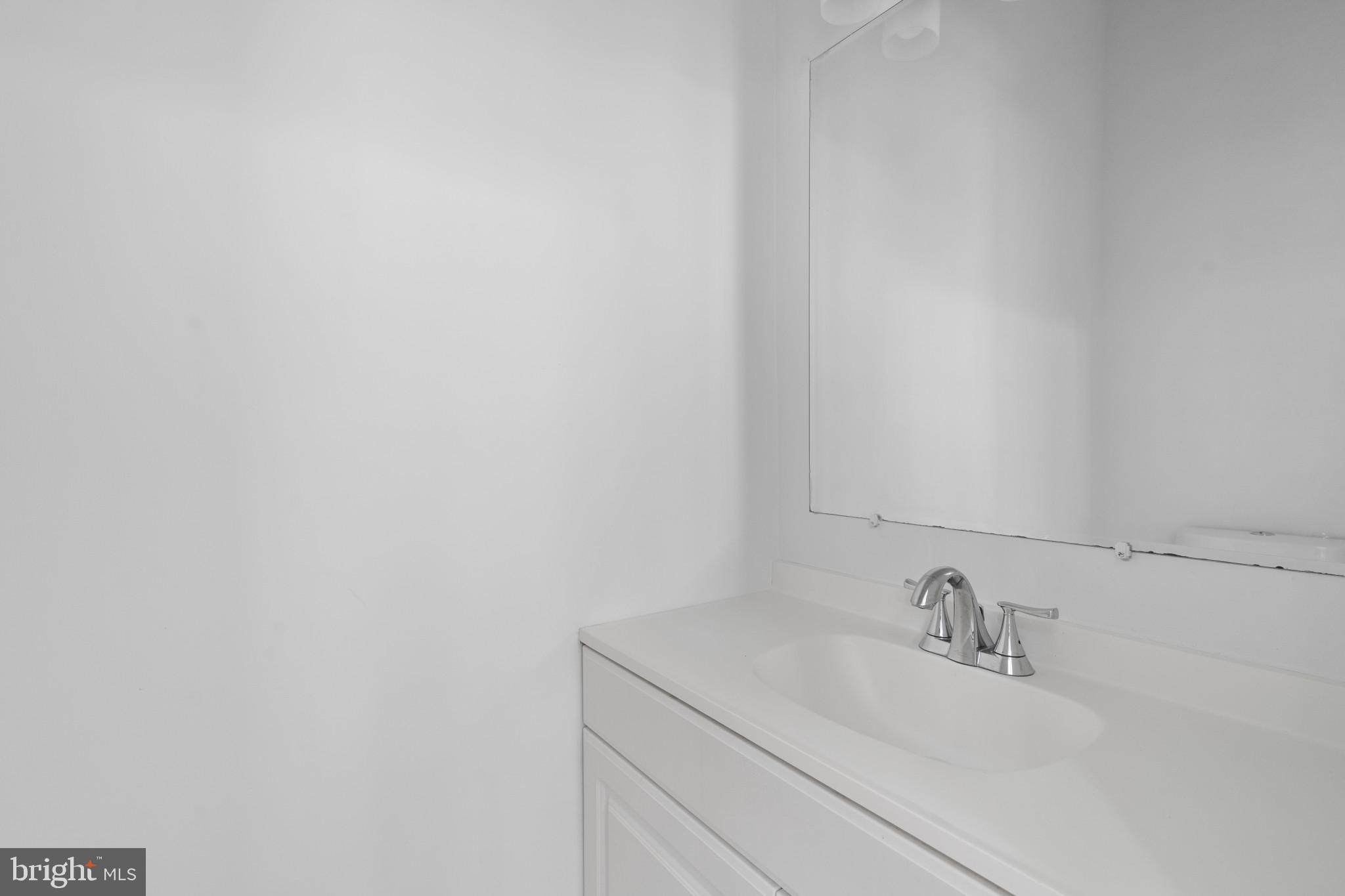 302 Wimbeldon Ct #219