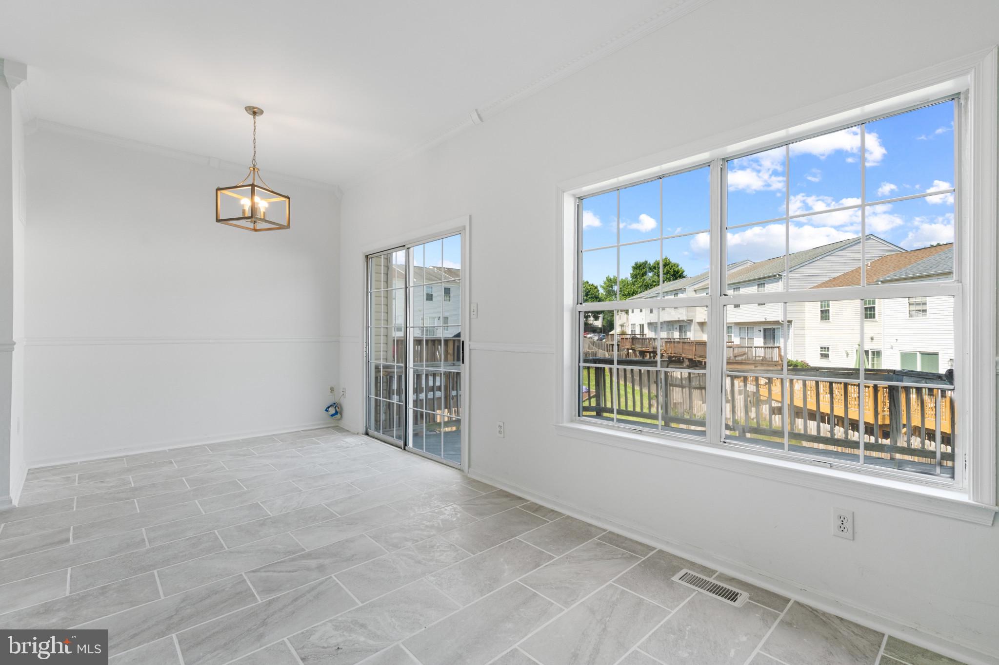 302 Wimbeldon Ct #219