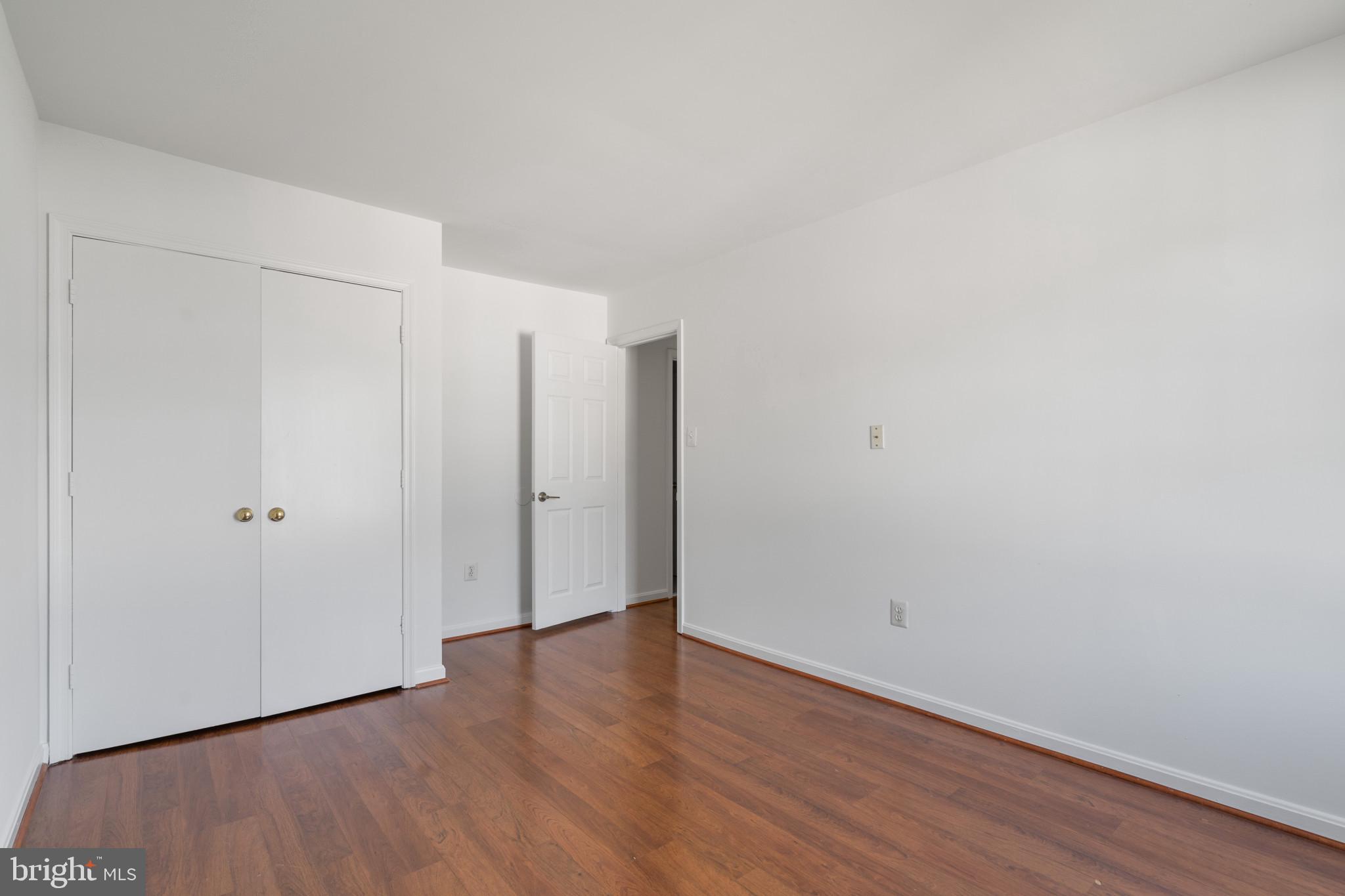 302 Wimbeldon Ct #219